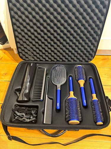Dyson professional stylist - dyson,
