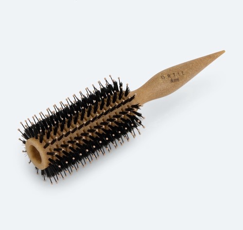 Ortie scalp hair - &, me
